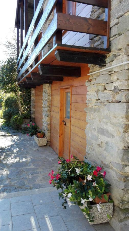 Il Borgo Di Monica Villa Domodossola Exterior photo