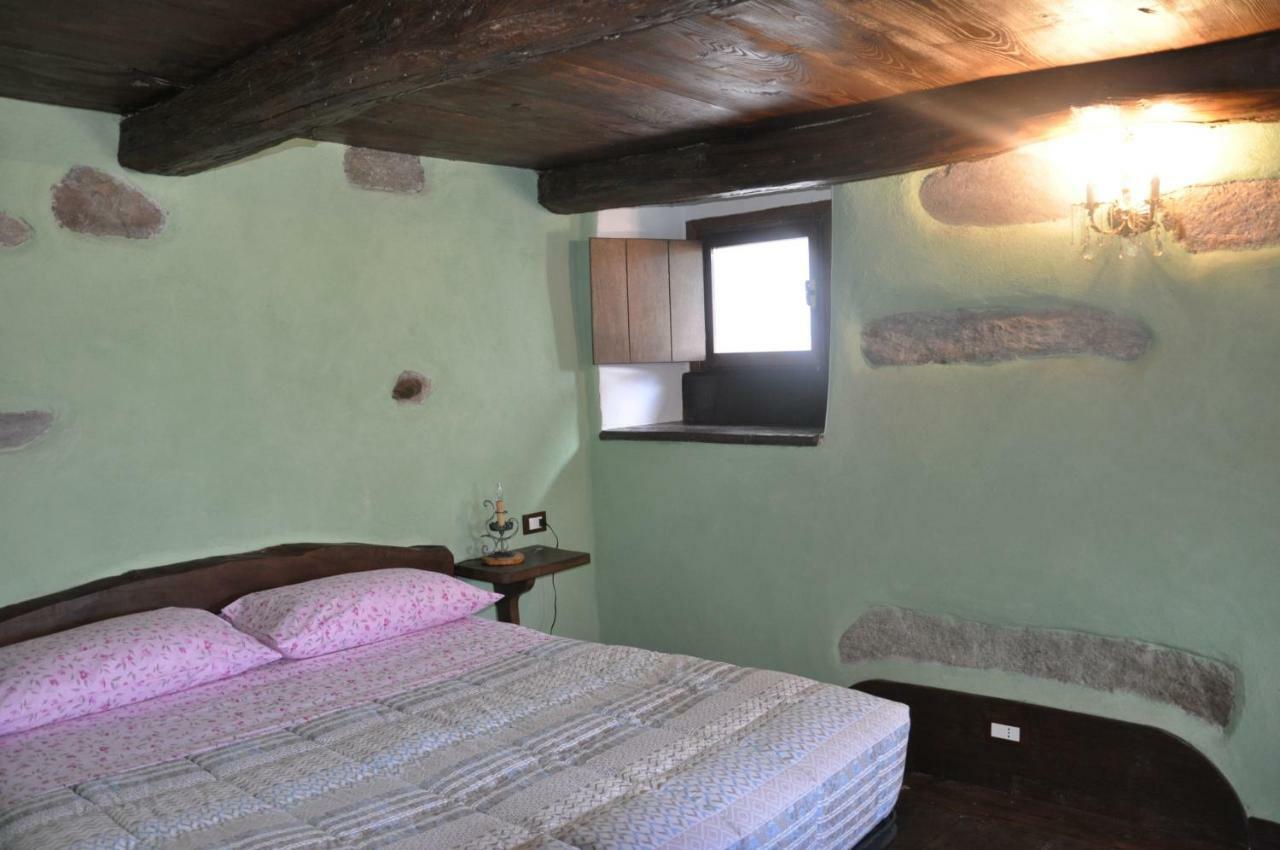 Il Borgo Di Monica Villa Domodossola Exterior photo